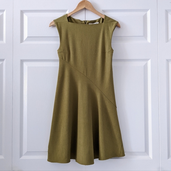 MM Lafleur The Pauline Dress In True Olive | Size 0P/XS - Picture 2 of 15